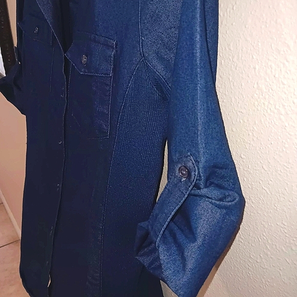 Cavalini Women's Denim Button Down Shirt - Picture 2 of 3